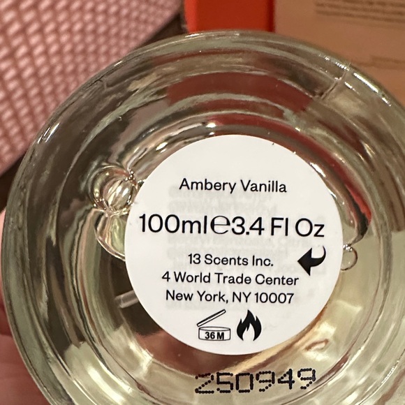 Dossier Ambery Vanilla Fragrance with Clear Bottle - Picture 2 of 3